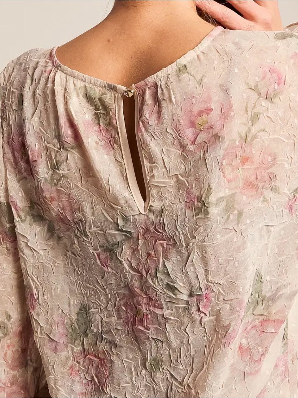 Buckle Pink Floral Sheer Bell-Sleeve Blouse - Picture 2 of 4